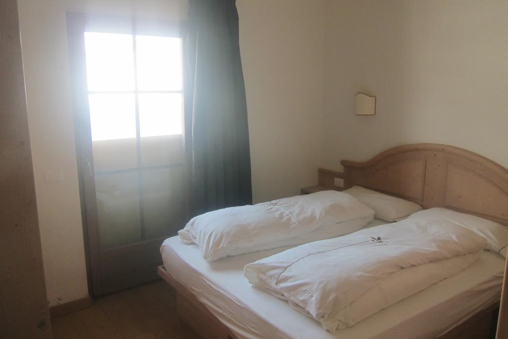 Chalet Rin Da Pemont Livigno Quarto foto